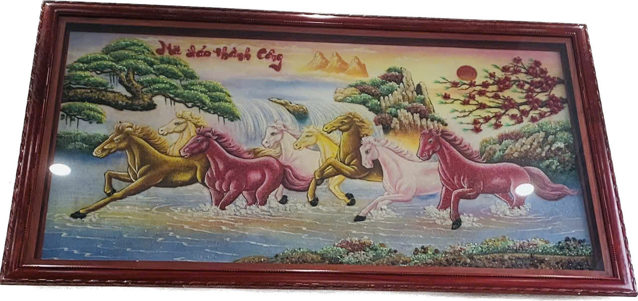 tranh đá quý mã đáo thành công
